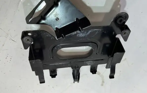Mercedes-Benz E C207 W207 Engine control unit holder A2075451340 | 888.112.430