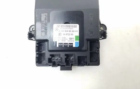 Mercedes-Benz B W245 Door control unit/module A1698208526