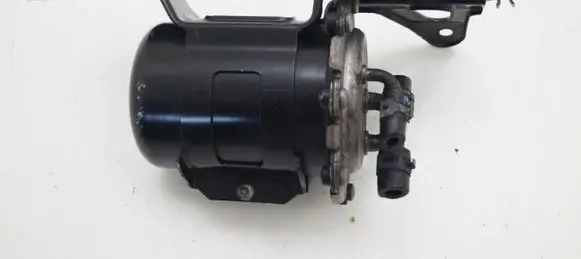 Audi Q7 4M Fuel filter housing 4M0201897K