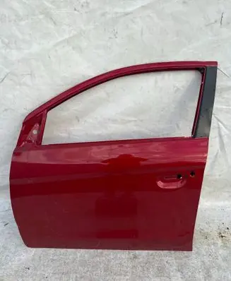 Mitsubishi Space Star Front door