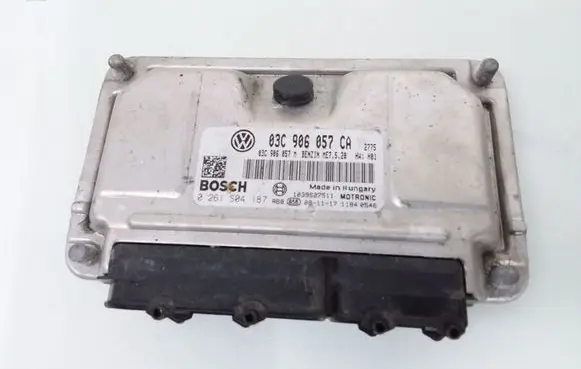 Seat Ibiza IV (6J,6P) Engine control unit/module 03C906057CA 0261S04187