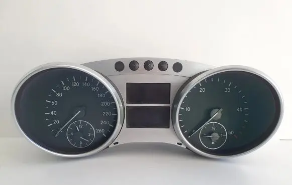 Mercedes-Benz ML W164 Speedometer (instrument cluster) A2515400648 A2515402311 A2514420421