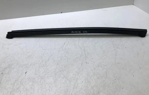 Ford Puma Rear door windshield rail 