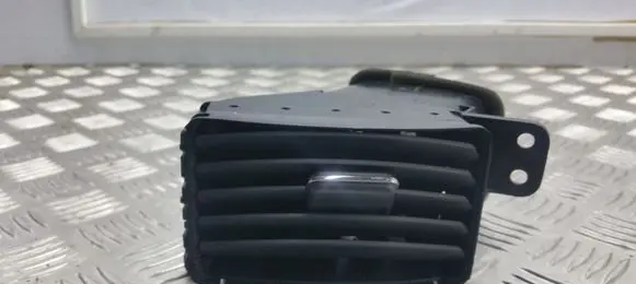 Toyota Corolla Verso AR10 Dashboard side air vent grill/cover trim 5566064010 6556424010