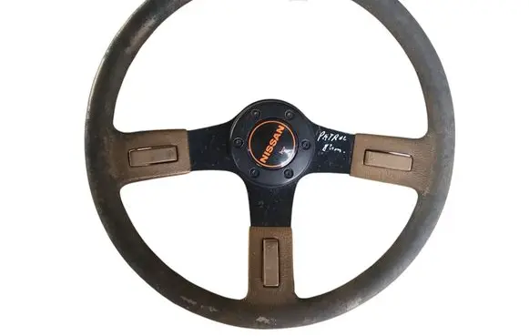 Nissan Patrol 160 Steering wheel