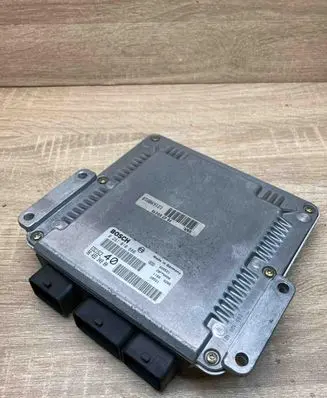 Citroen C5 Engine control unit/module ECU 9645534980 0281010886