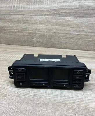 Audi A3 S3 8L Climate control unit 5HB00760804 8L0820043D