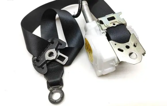 Toyota RAV 4 (XA50) Front seatbelt 677970C25 7X3160P 831548P