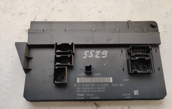 Mercedes-Benz Sprinter W906 SAM control unit A9065452901 A9064420600 A9065450501