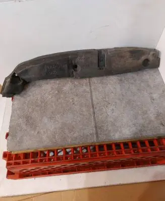 Fender foam support/seal