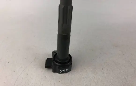 Subaru Legacy High voltage ignition coil FK0376