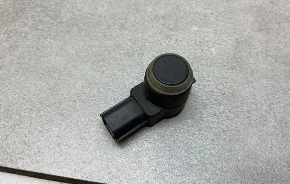 Opel Zafira C Parking PDC sensor 13300764