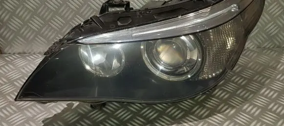 BMW 5 E60 E61 Headlight/headlamp 7160149