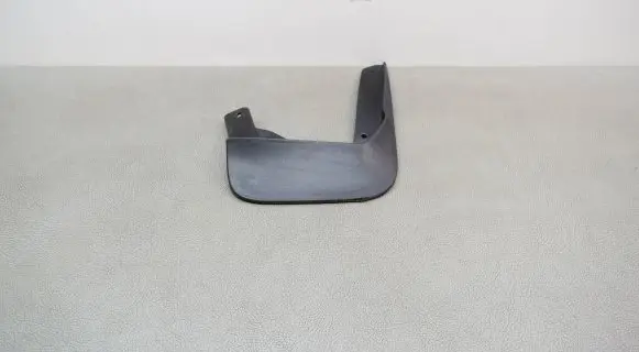 Skoda Fabia Mk3 (NJ) Front mudguard 6V0821174 6V0075111