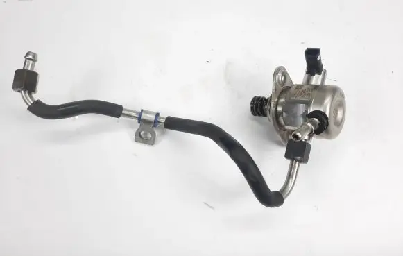 KIA Pro Cee'd III Fuel injection high pressure pump 353202B410