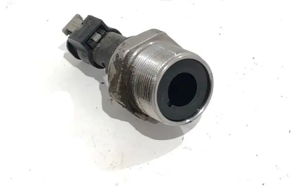 Seat Ibiza IV (6J,6P) Fuel pressure regulator 04E127026L