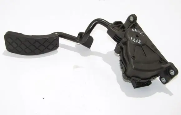 Audi A6 S6 C6 4F Accelerator throttle pedal 4F2721523