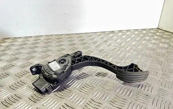 Ford Mondeo MK IV Accelerator throttle pedal 6G929F836RC