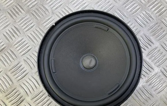 Volkswagen PASSAT B8 Front door speaker 3C0035454