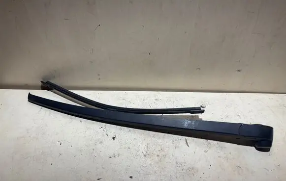 Skoda Fabia Mk1 (6Y) Rear wiper blade arm 6Y9955704A