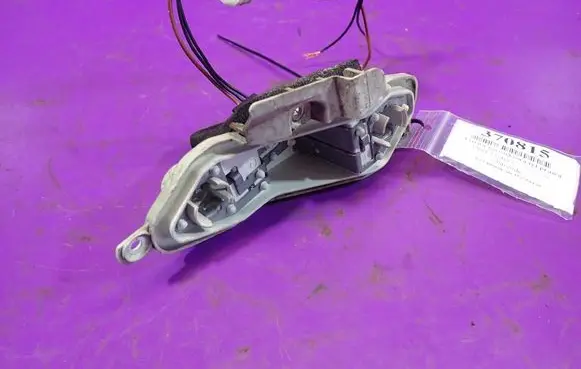 Opel Vectra C Tail light bulb cover holder 13115101