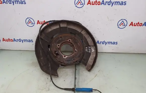 BMW X1 E84 Rear wheel hub spindle/knuckle 6788050 33326788050 6788054