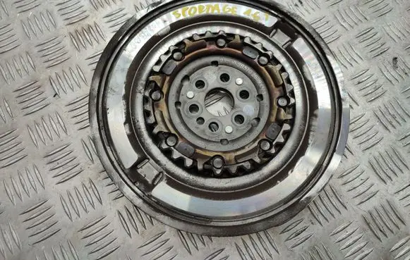 KIA Sportage Flywheel 232002B570