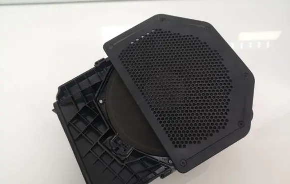 BMW 1 E81 E87 Subwoofer speaker 4304074 43040741975