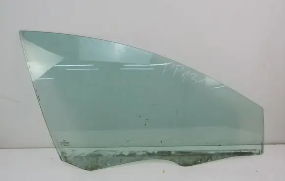 Citroen C5 Front door window glass four-door 