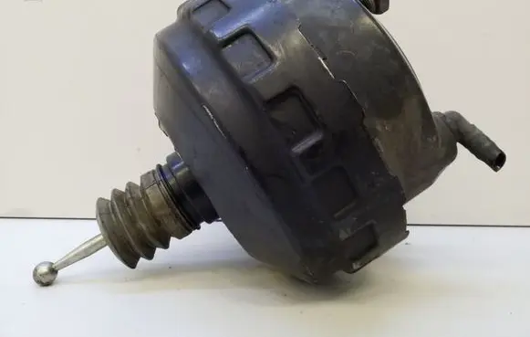 Audi A3 S3 A3 Sportback 8P Brake booster 1K2614105T