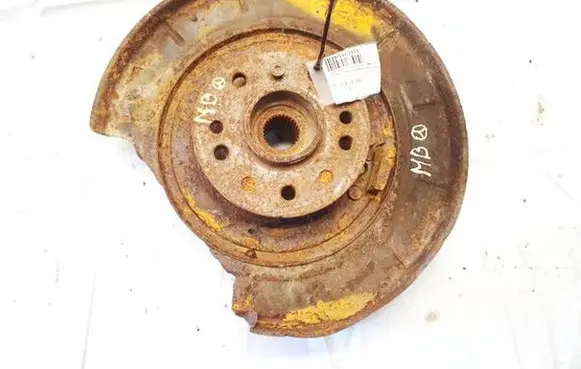 Mercedes-Benz ML W164 Rear wheel hub