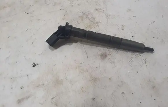 Audi A7 S7 4G Fuel injector 059130277CT