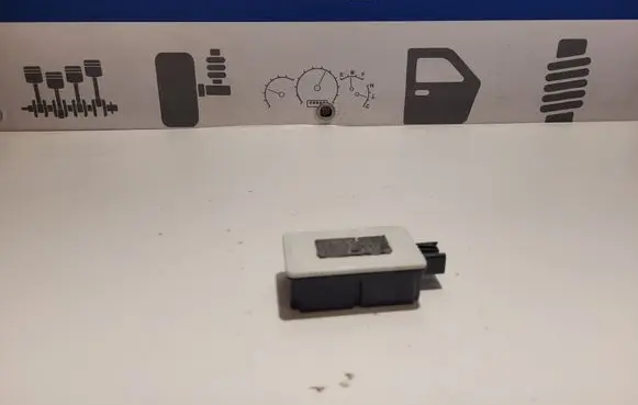 Volvo V70 Door central lock control unit/module 31252988