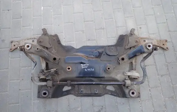 Peugeot 508 Front axle beam 