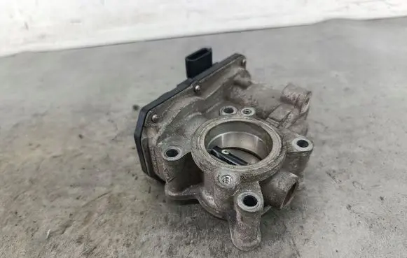 Renault Scenic III - Grand scenic III Throttle body valve