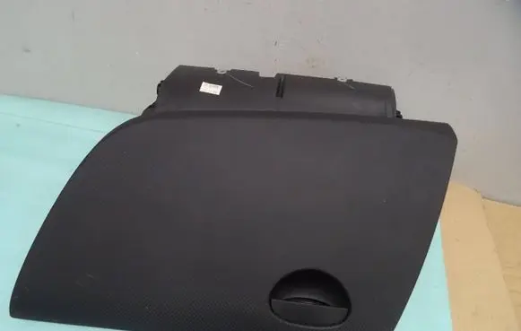 Seat Altea XL Glove box 5P1857103