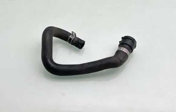 Volvo S90, V90 Engine coolant pipe/hose 31686011