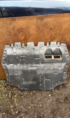 Engine splash shield/under tray