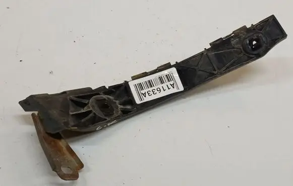 Lexus IS 220D-250-350 Rear bumper mounting bracket 5256353010
