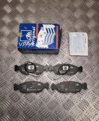 Peugeot 306 Brake pads (rear) 13046070582