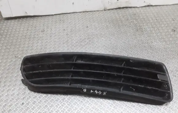 Audi A4 S4 B5 8D Front bumper lower grill 8D0807346B
