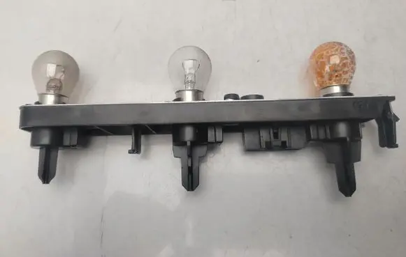 Citroen C4 I Picasso Tail light bulb cover holder 16384700