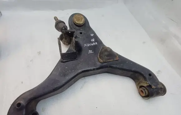 Nissan Navara D40 Front lower control arm/wishbone