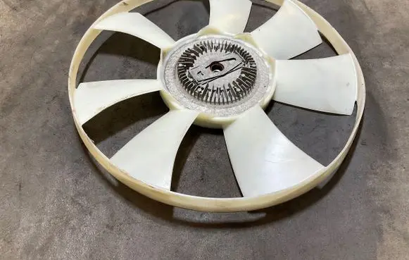 Mercedes-Benz Sprinter W906 Viscous fan clutch A0102003623