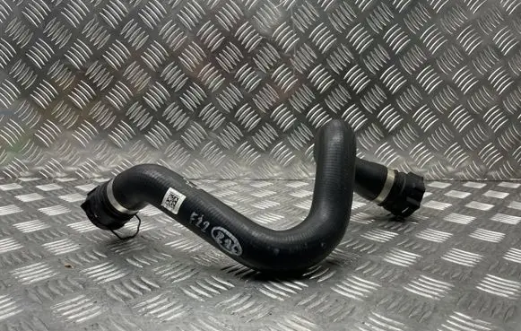 BMW 2 F22 F23 Engine coolant pipe/hose 8616524