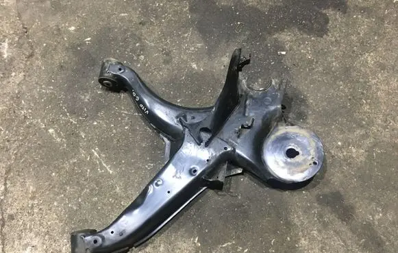 Mercedes-Benz Vito Viano W447 Rear upper control arm/wishbone