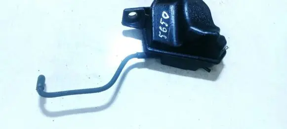 Peugeot 407 Vacuum air tank 