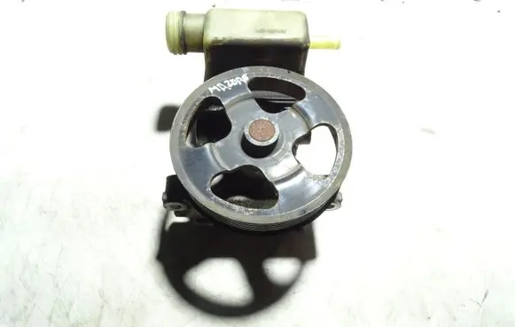 Mazda 6 Power steering pump