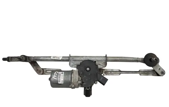 Front wiper linkage