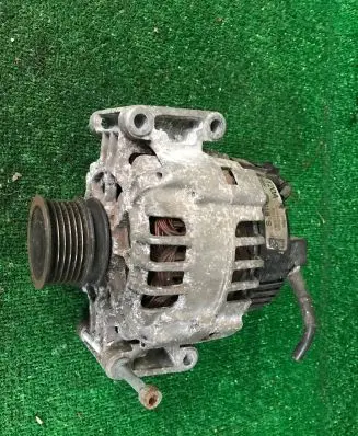 Audi A4 S4 B6 8E 8H Generator/alternator 2542509b